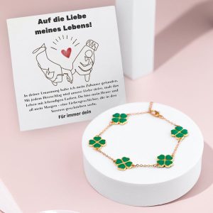 Vom Freund an die Freundin | YARA_CHARMBRACELET