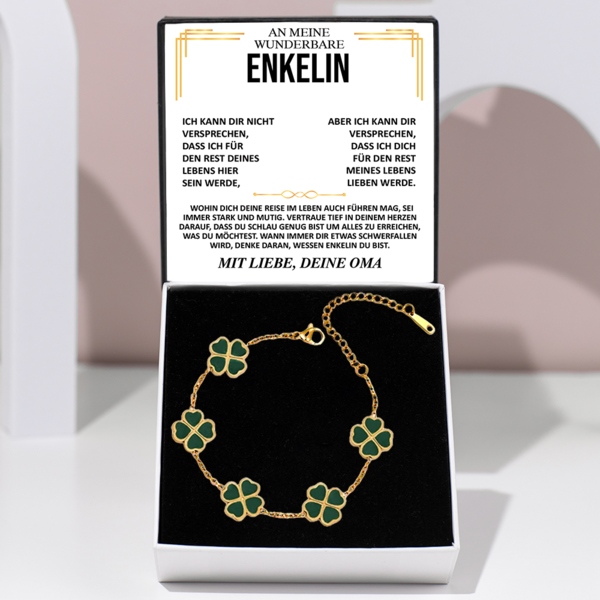 ORIANA_CHARMBRACELET_9.9.2024_NASTJA_DE_10000x1000px_V3